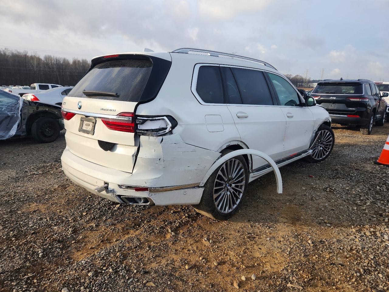 2021 BMW X7 XDRIVE40I photo 3