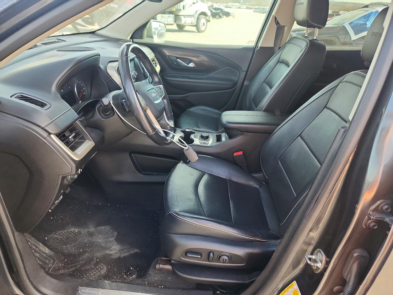 2018 GMC TERRAIN DENALI photo 7