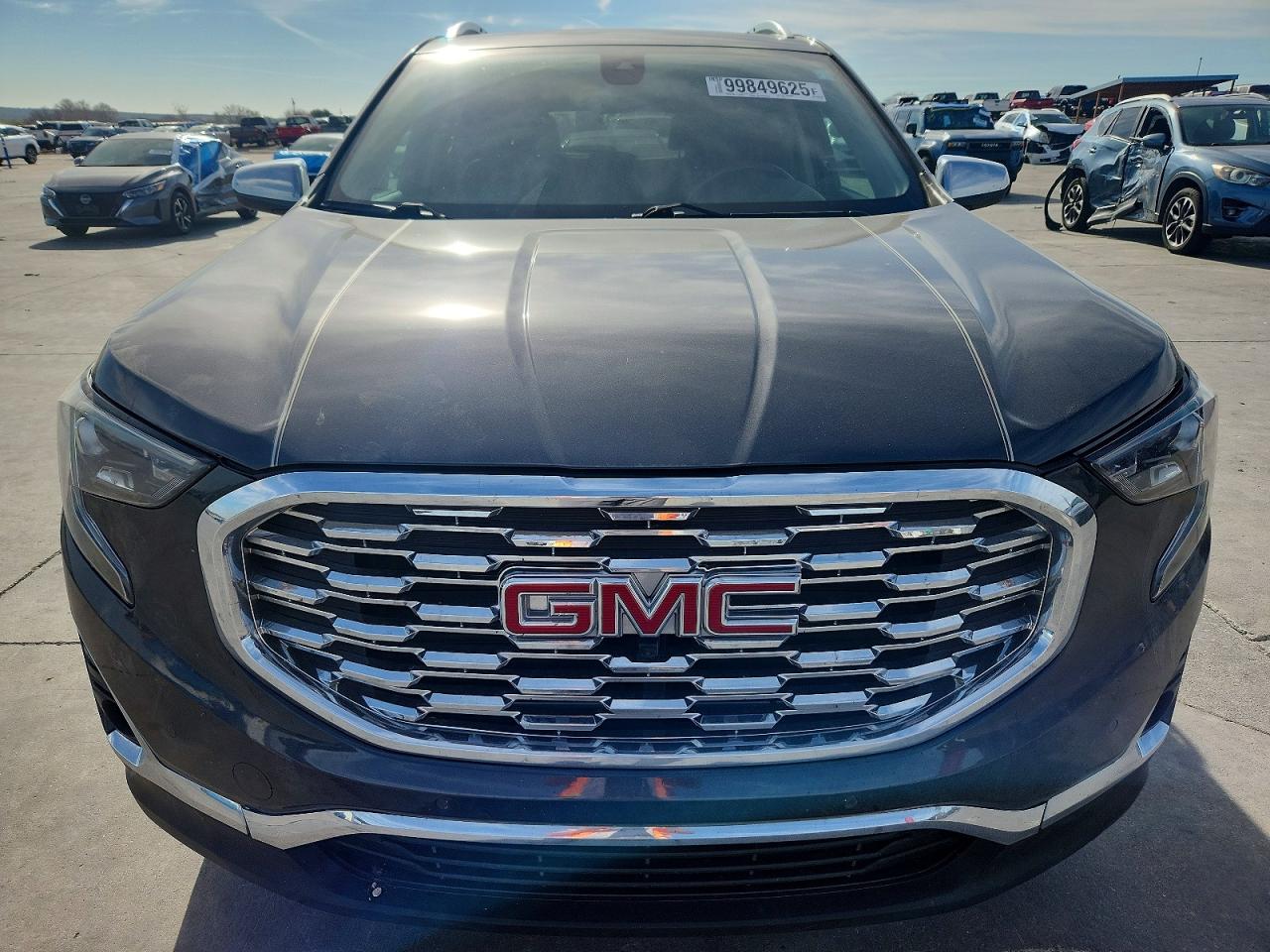 2018 GMC TERRAIN DENALI photo 5