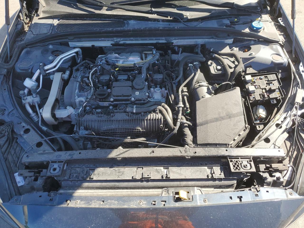 2024 VOLVO S60 CORE photo 11