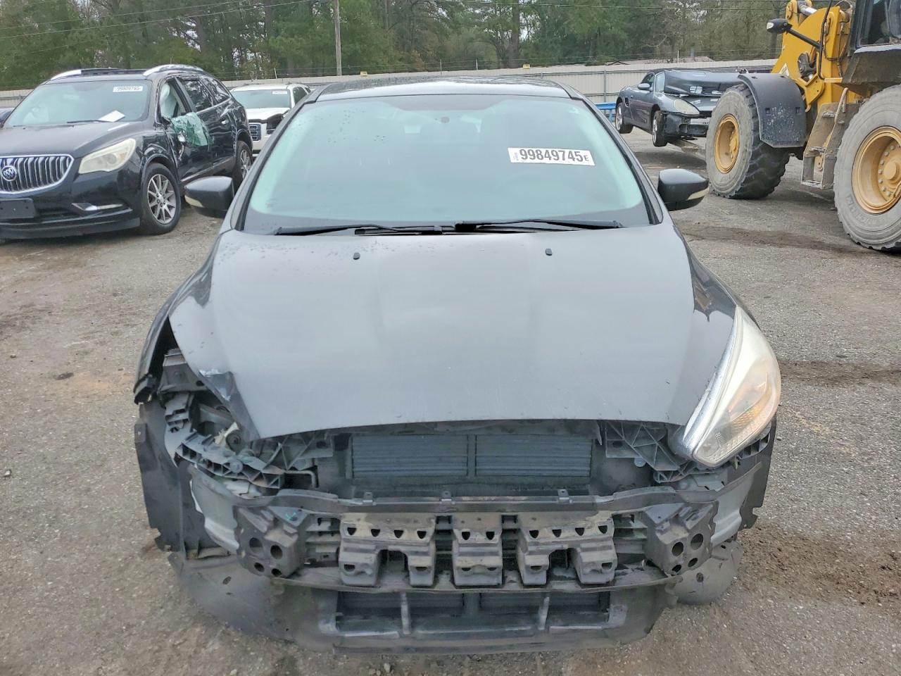 2017 FORD FOCUS SE photo 5