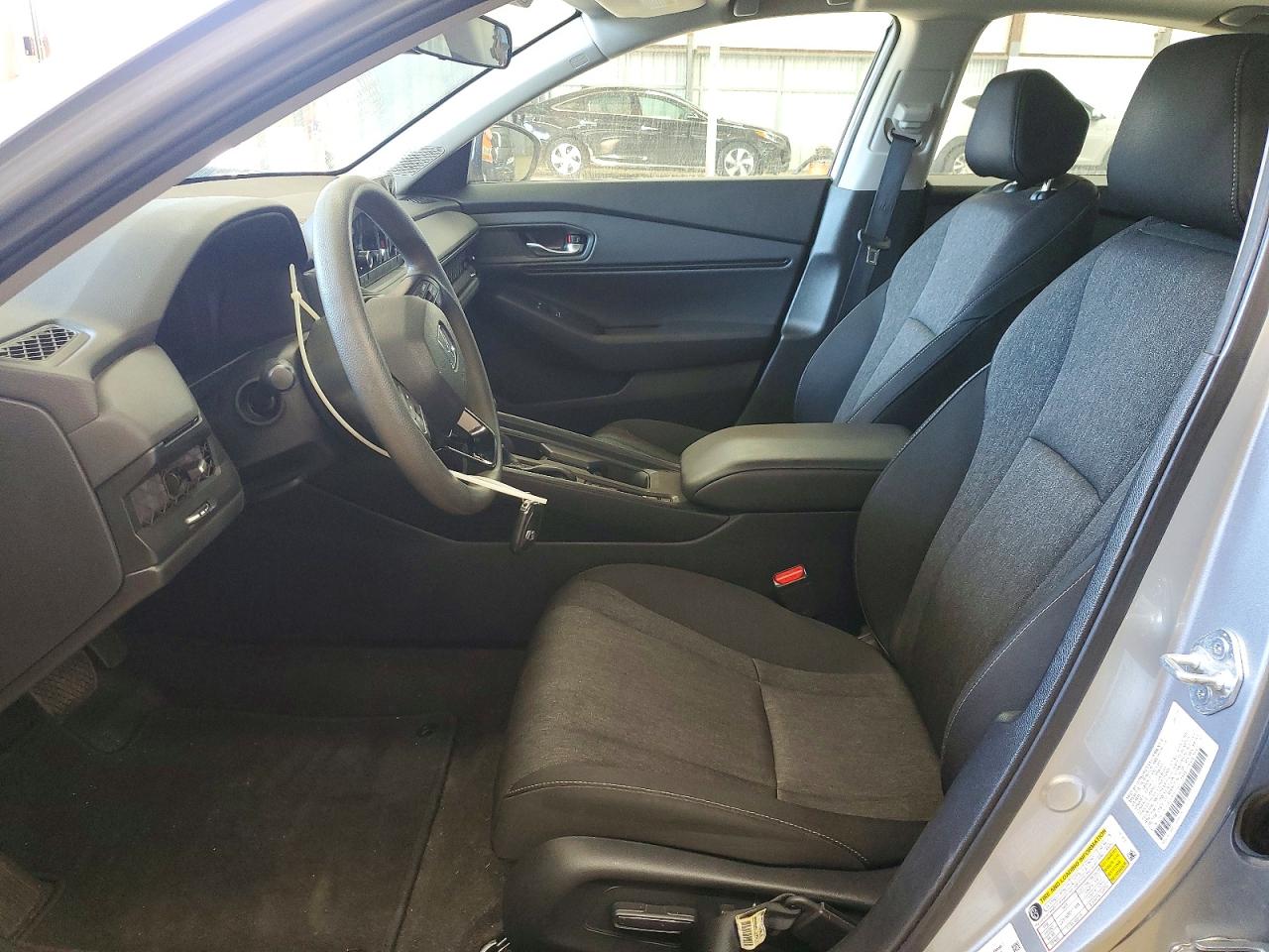 2024 HONDA ACCORD EX photo 7