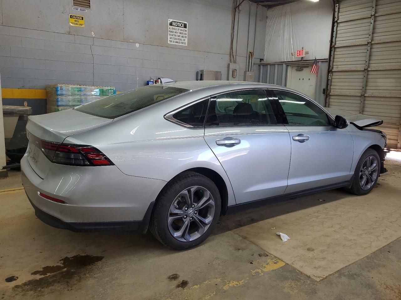 2024 HONDA ACCORD EX photo 3