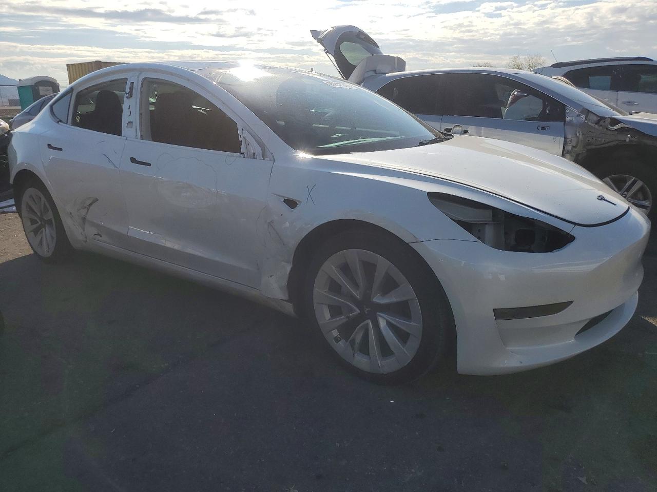 2023 TESLA MODEL 3 photo 4