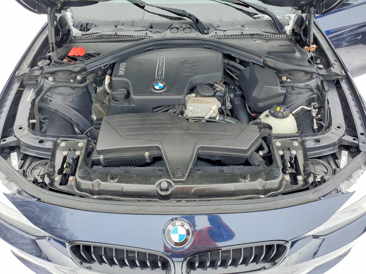 2015 BMW 320 I XDRIVE photo 21