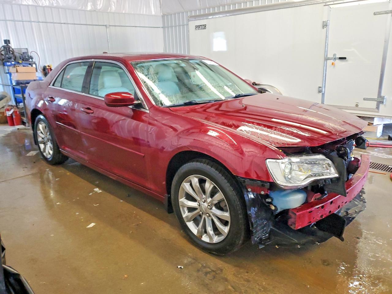 2019 CHRYSLER 300 TOURING photo 4