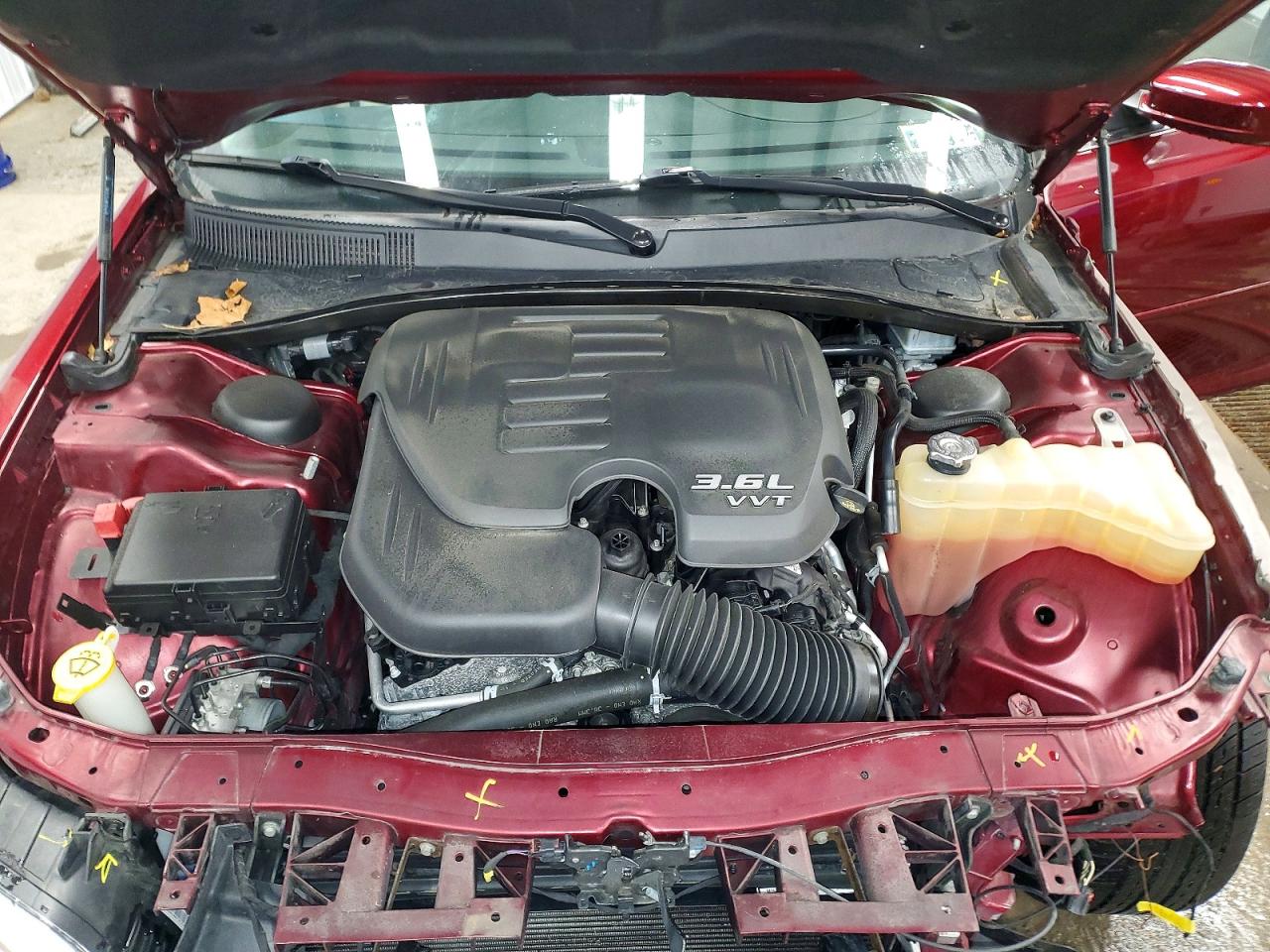 2019 CHRYSLER 300 TOURING photo 11