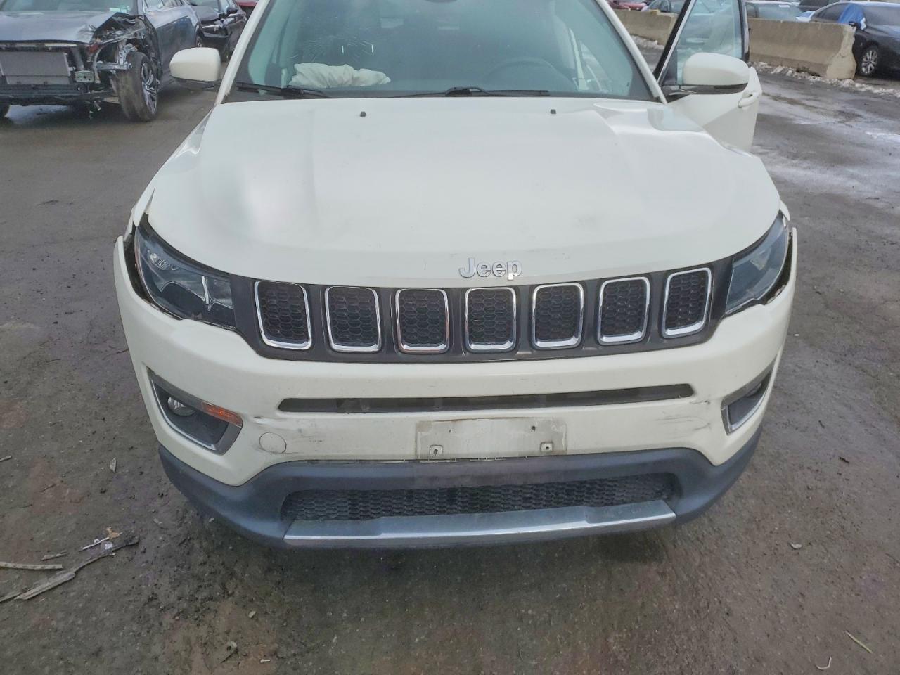2019 JEEP COMPASS LIMITED photo 12
