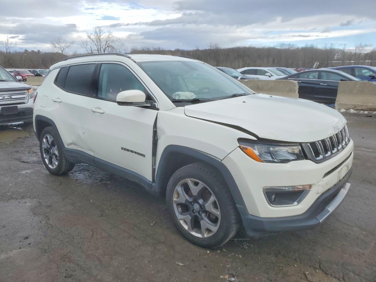 2019 JEEP COMPASS LIMITED photo 4