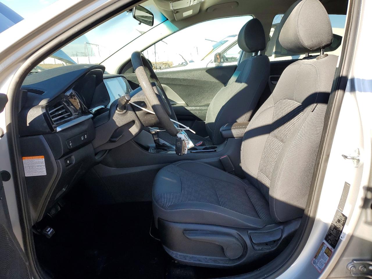 2021 KIA NIRO LX photo 7