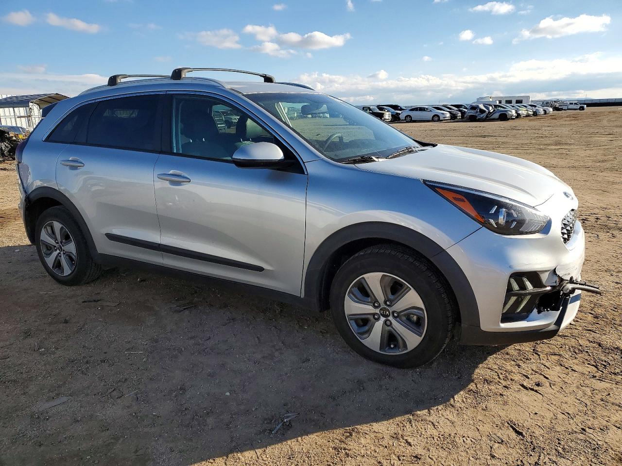 2021 KIA NIRO LX photo 4