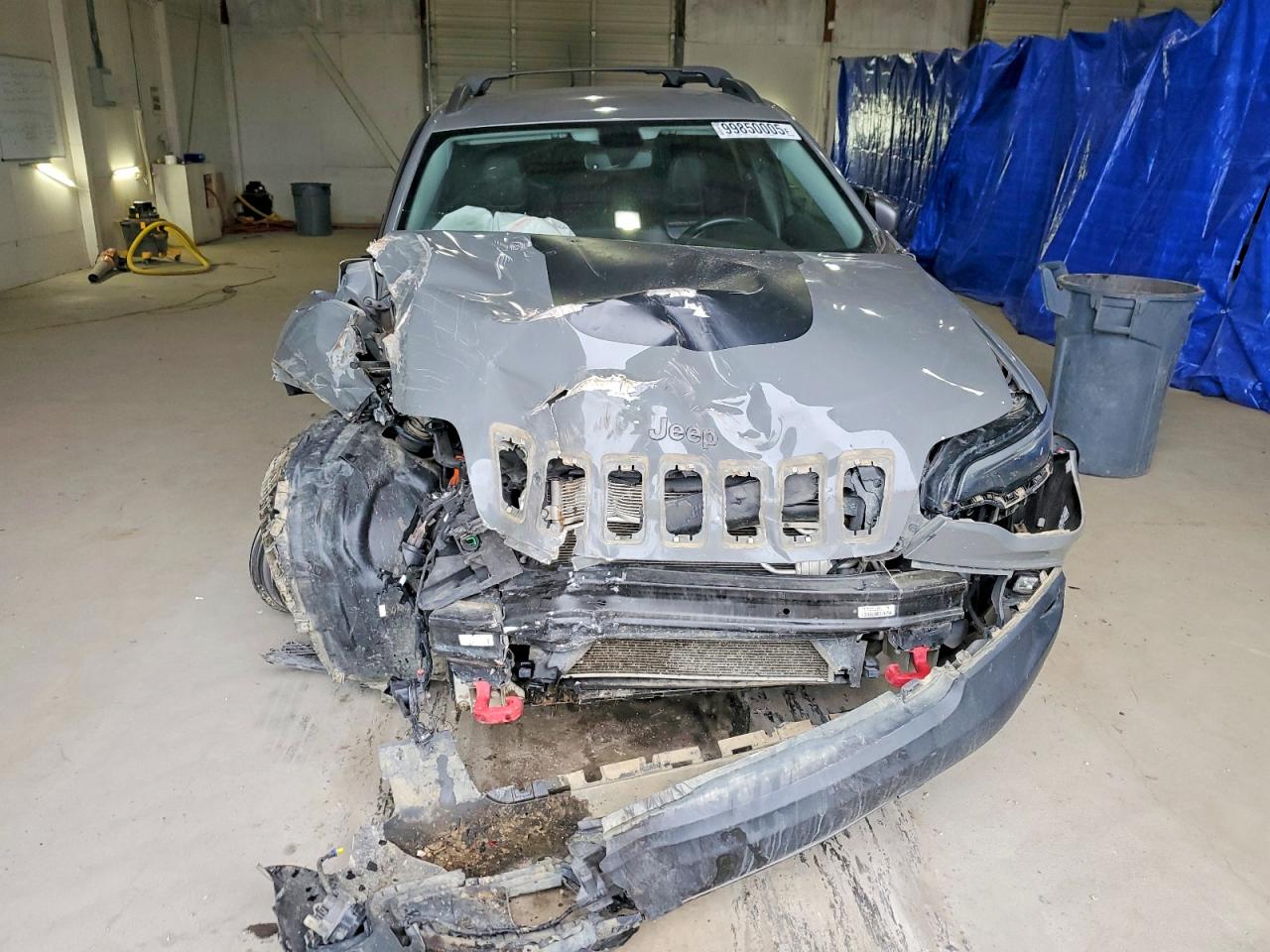 2019 JEEP CHEROKEE TRAILHAWK photo 5