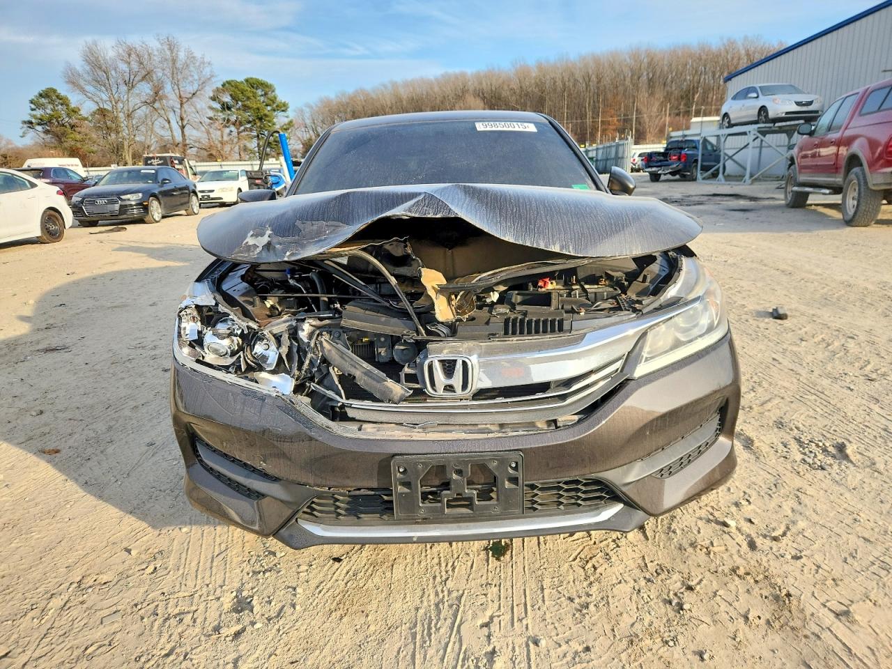2017 HONDA ACCORD LX photo 5