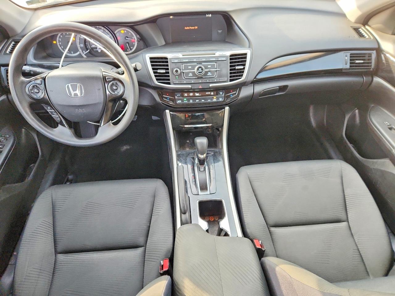2017 HONDA ACCORD LX photo 8