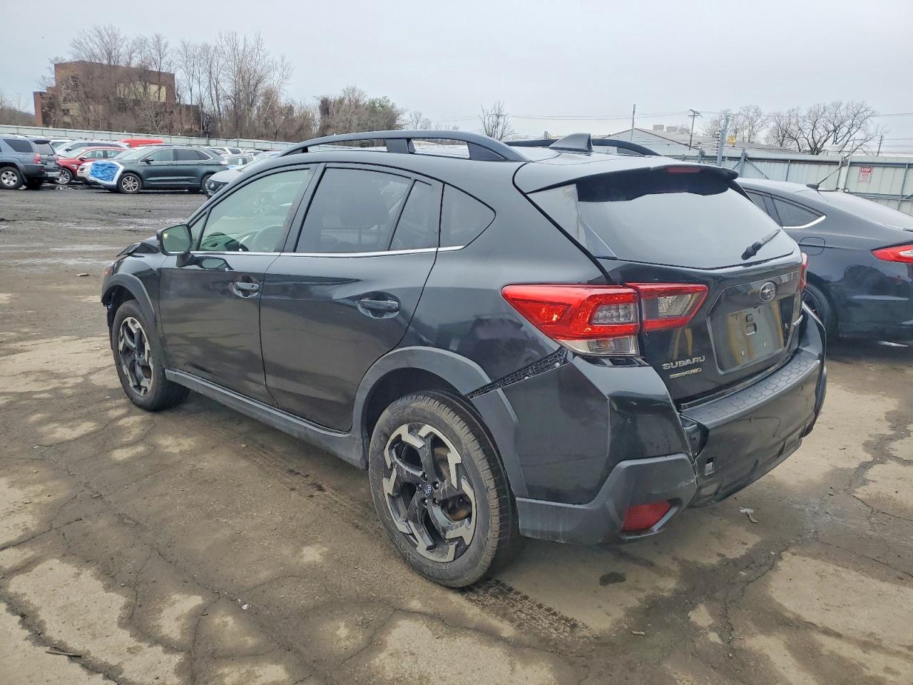 2021 SUBARU CROSSTREK LIMITED photo 2