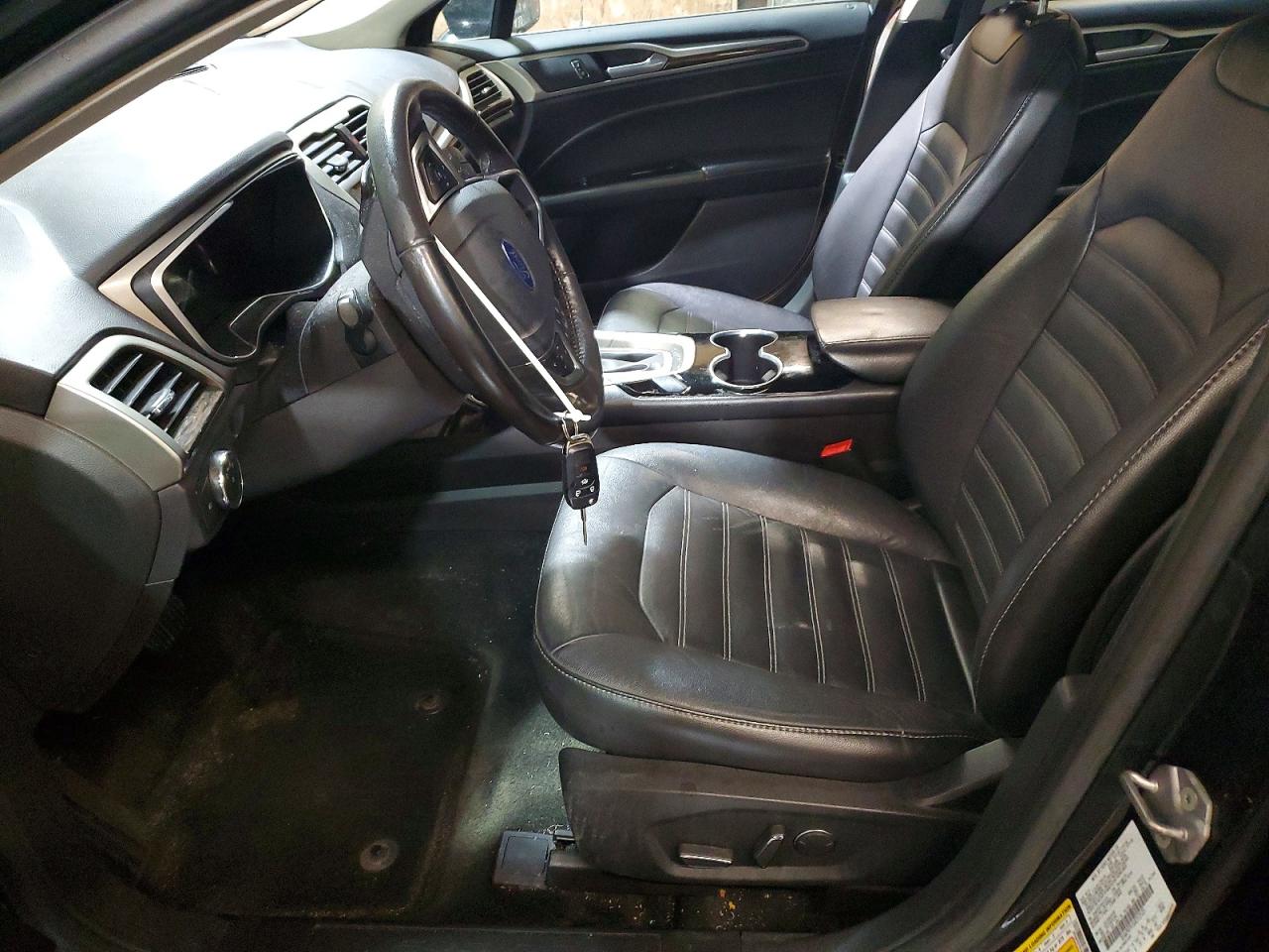 2016 FORD FUSION SE photo 7