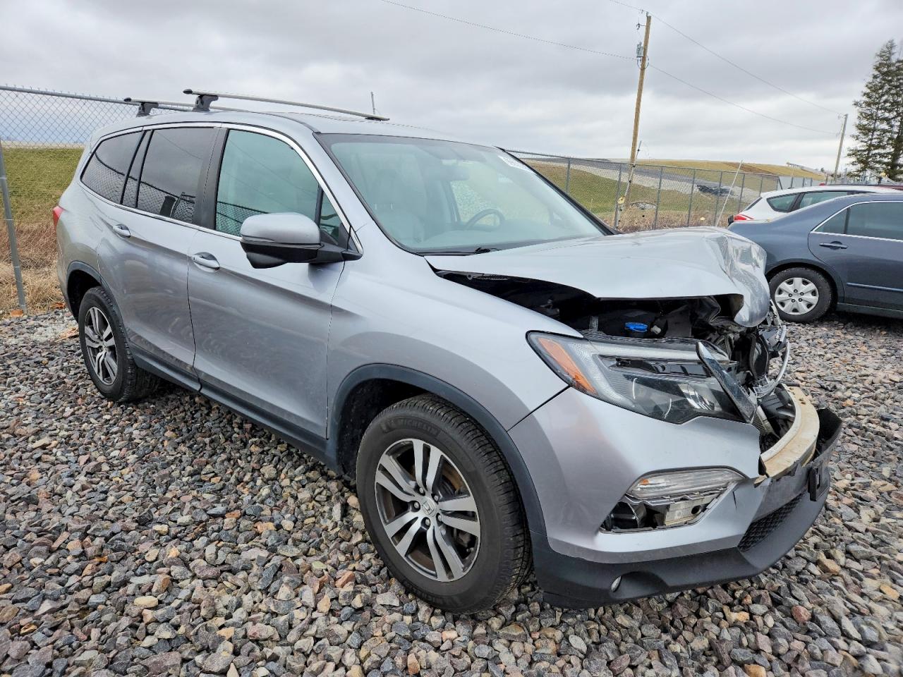 2016 HONDA PILOT EXL photo 4