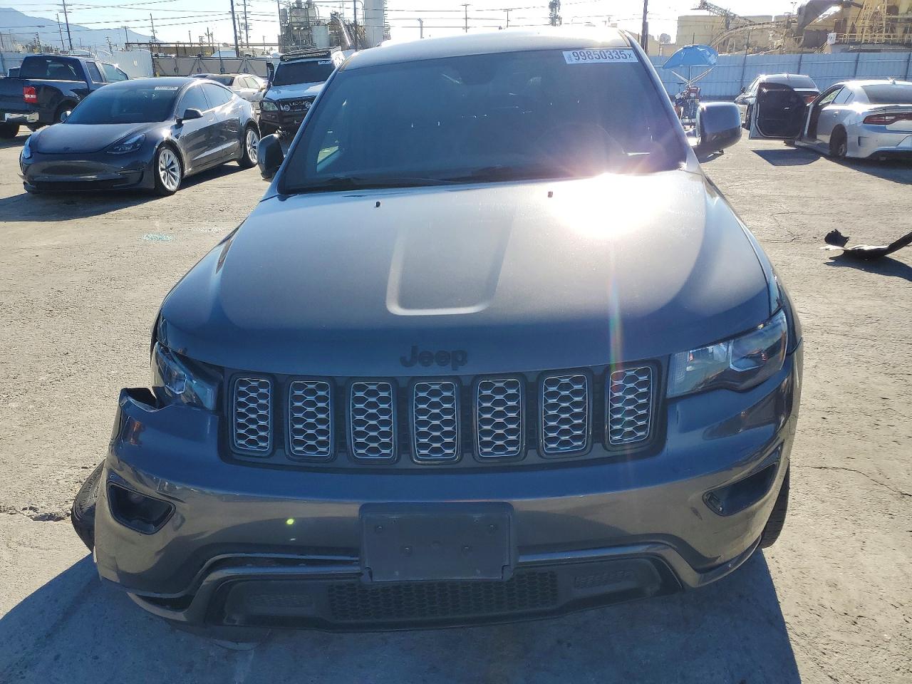 2018 JEEP GRAND CHEROKEE LAREDO photo 5