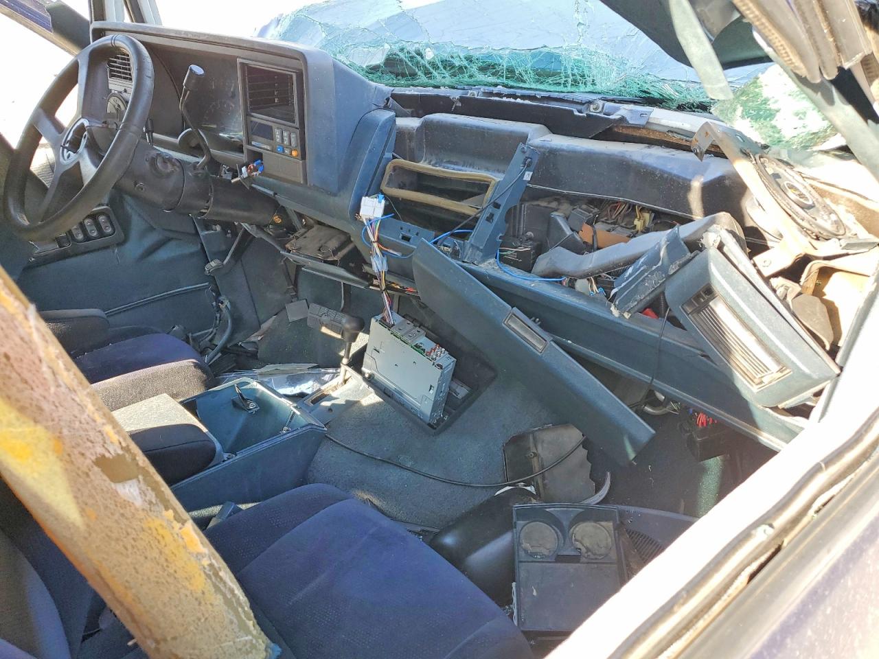 1994 CHEVROLET GMT-400 K1500 photo 8