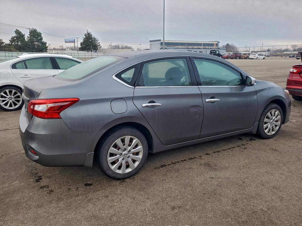2016 NISSAN SENTRA S photo 3