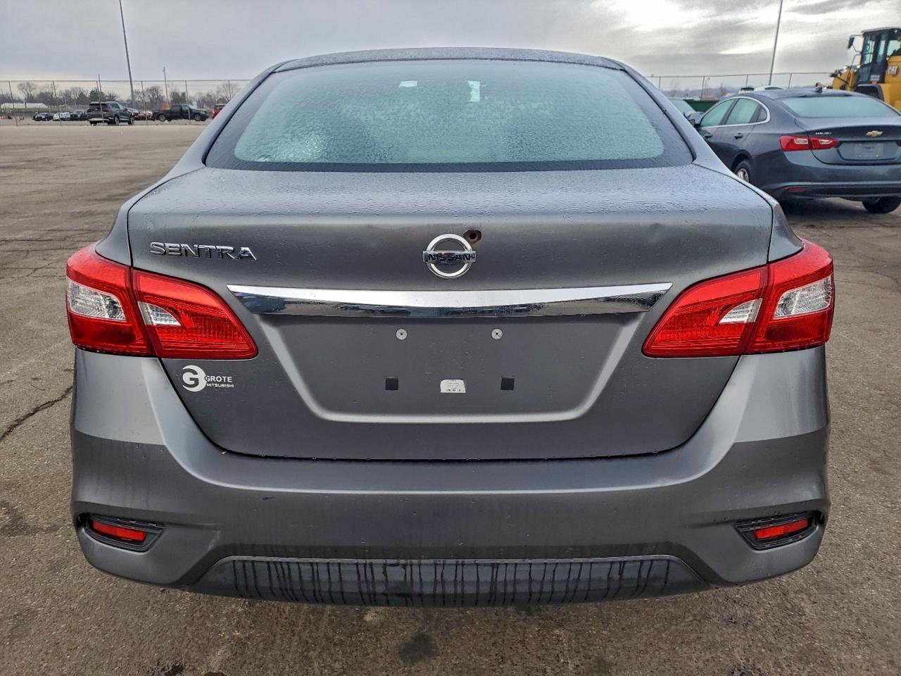 2016 NISSAN SENTRA S photo 6
