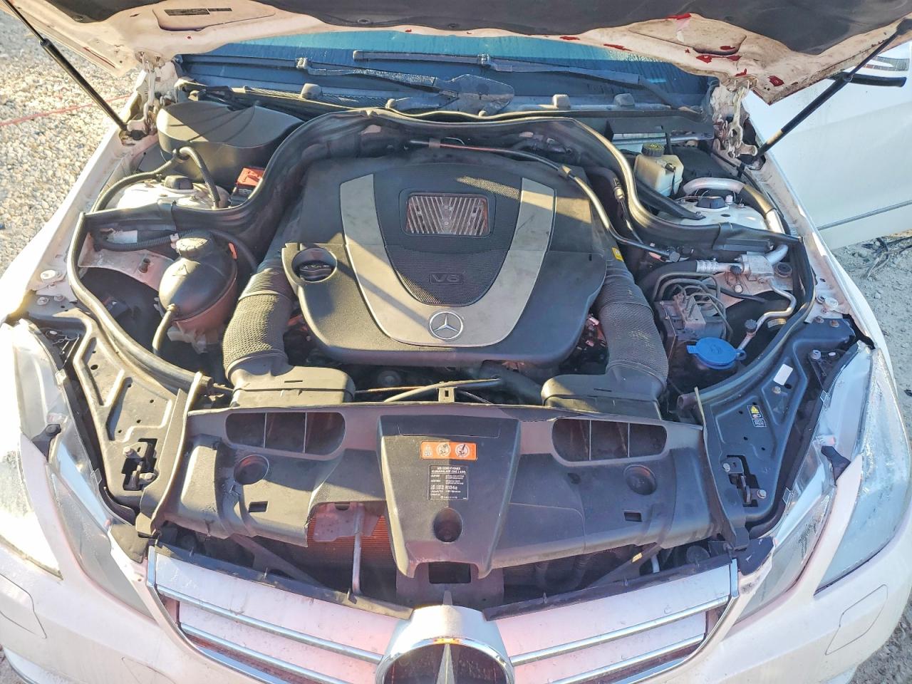2011 MERCEDES-BENZ E 350 photo 21