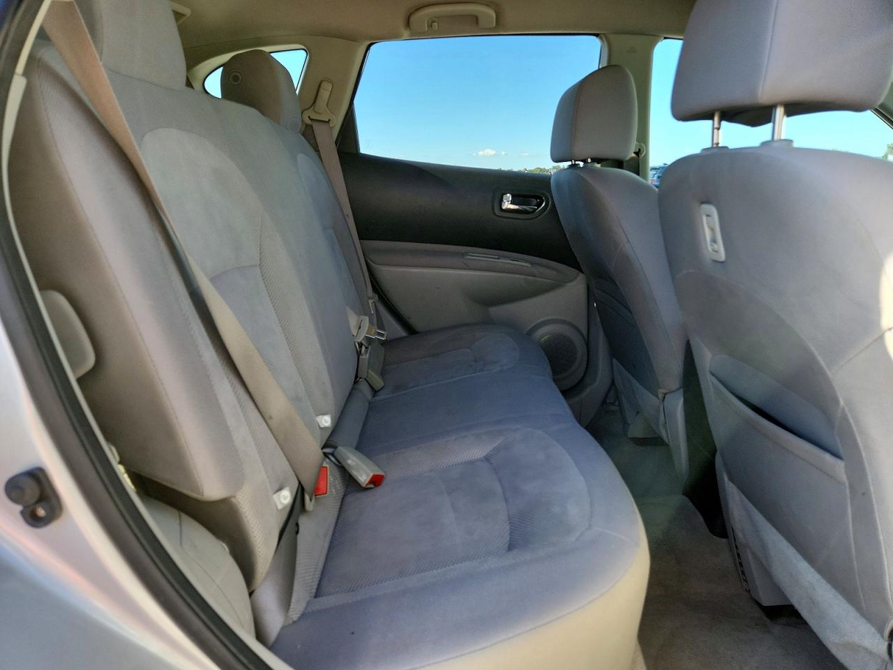 2013 NISSAN ROGUE S photo 11