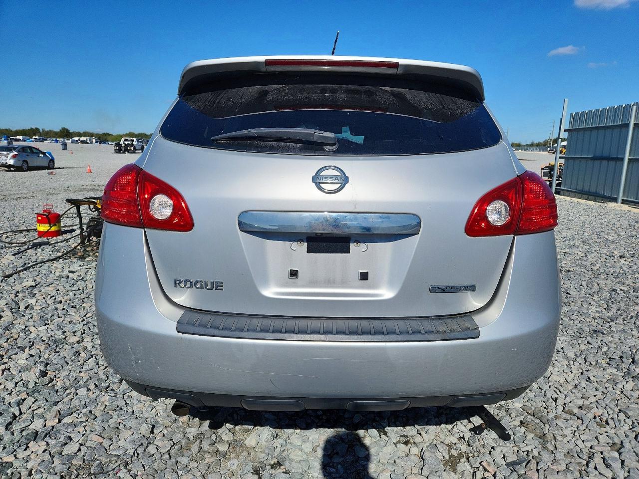 2013 NISSAN ROGUE S photo 6