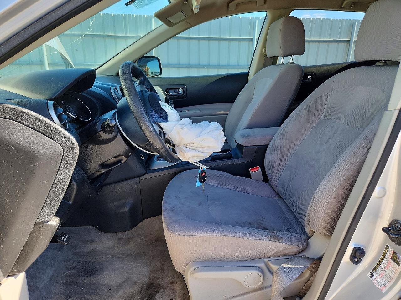 2013 NISSAN ROGUE S photo 7