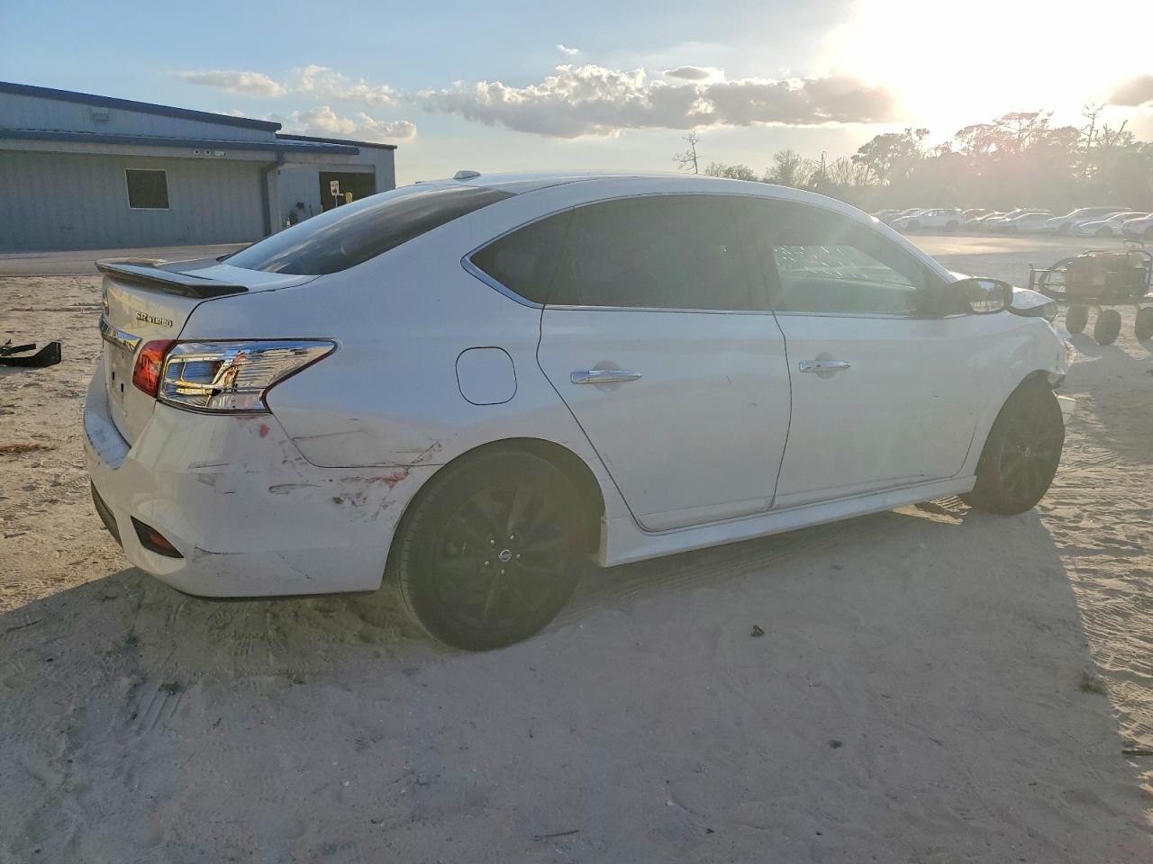 2017 NISSAN SENTRA SR TURBO photo 3