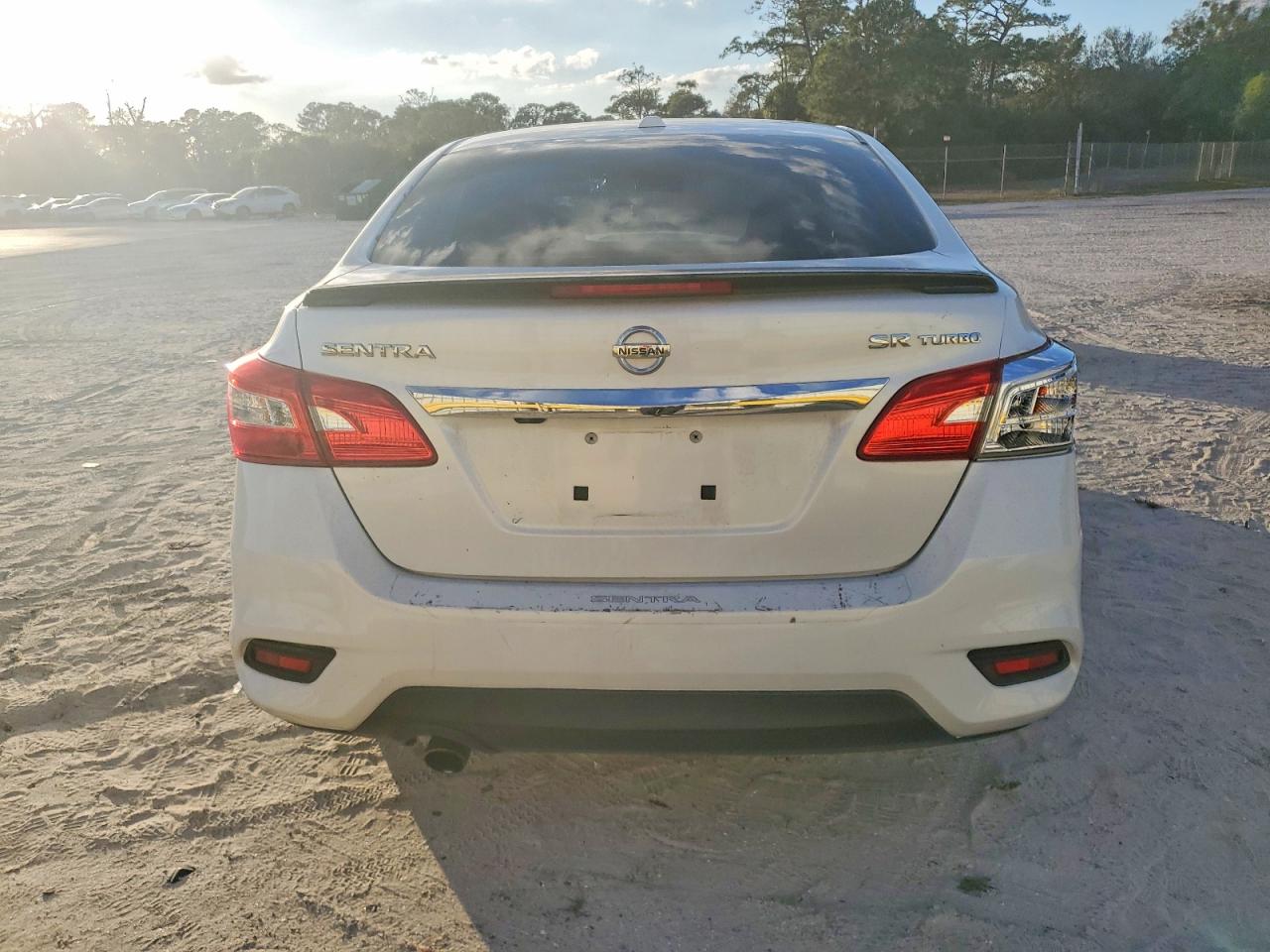 2017 NISSAN SENTRA SR TURBO photo 6