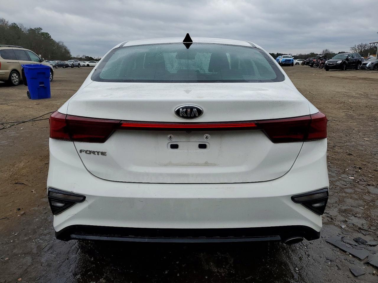 2019 KIA FORTE FE photo 6
