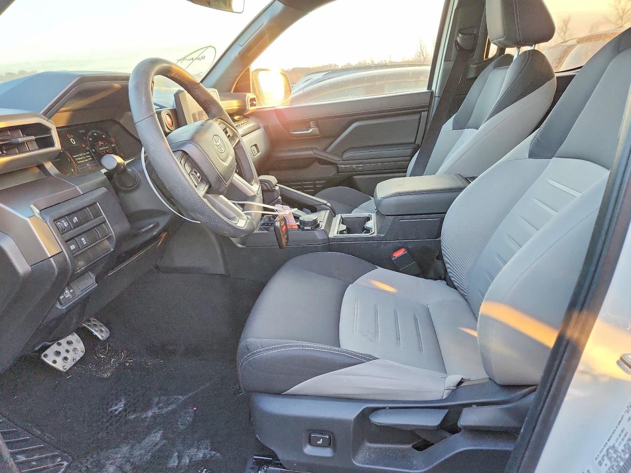 2025 TOYOTA TACOMA TRD SPORT photo 13