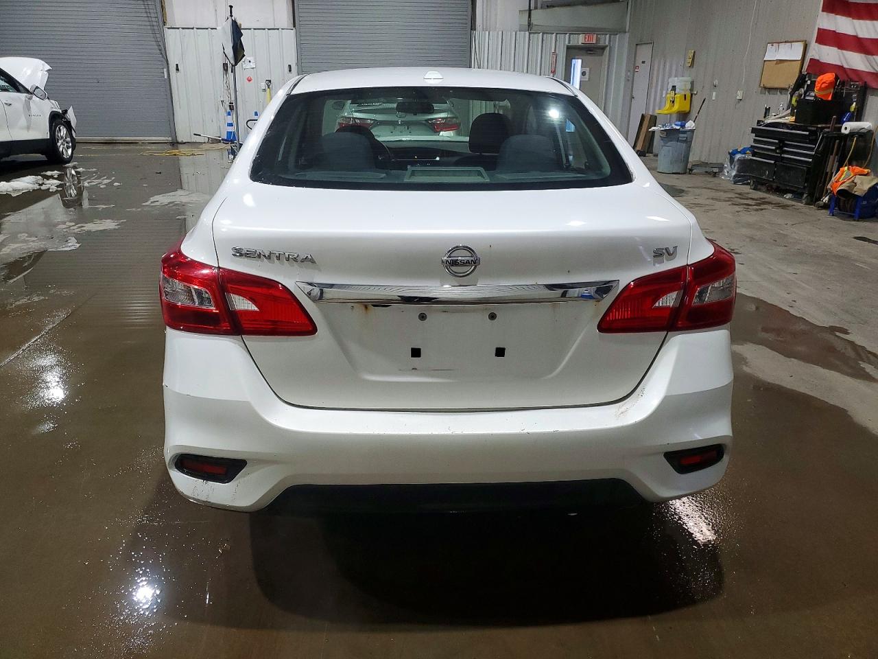 2019 NISSAN SENTRA S photo 6