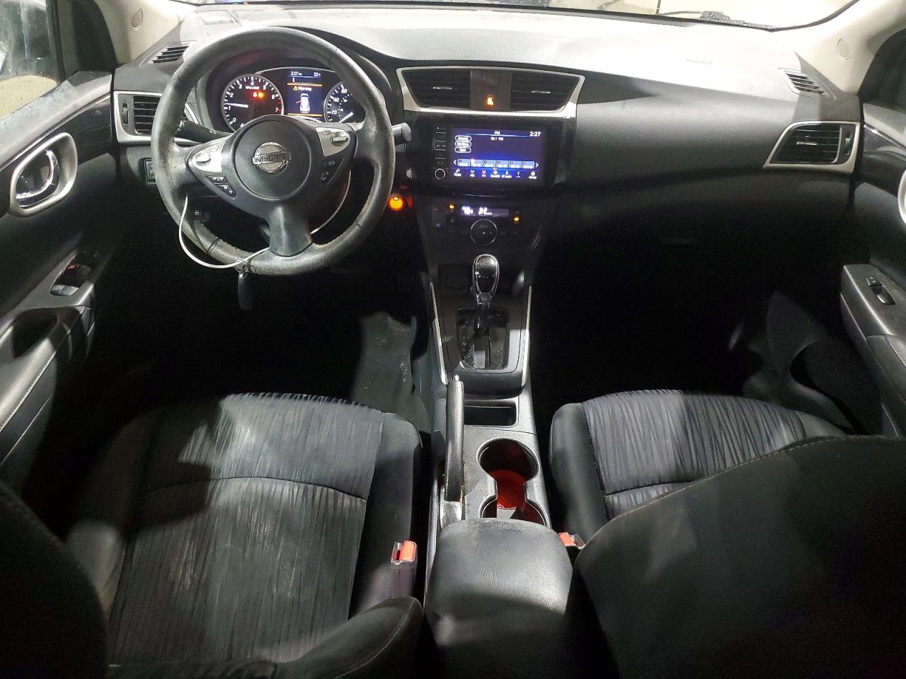 2019 NISSAN SENTRA S photo 8