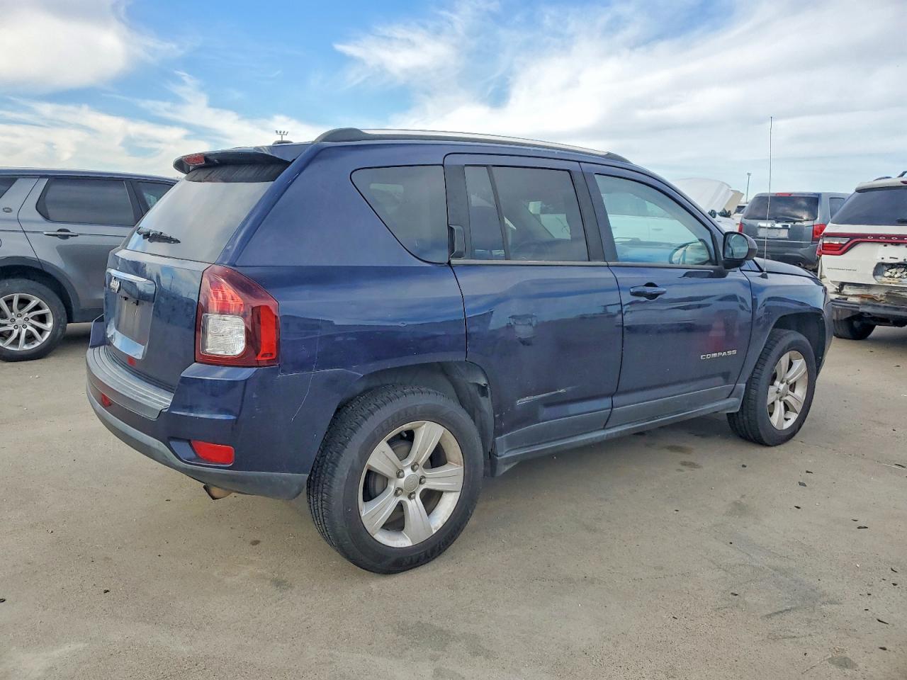 2014 JEEP COMPASS SPORT photo 3