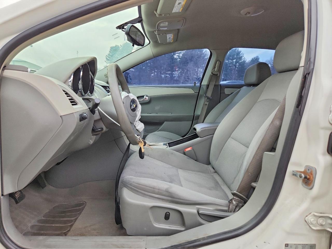 2008 CHEVROLET MALIBU LS photo 7