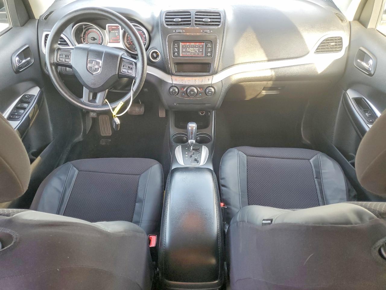 2014 DODGE JOURNEY SXT photo 8