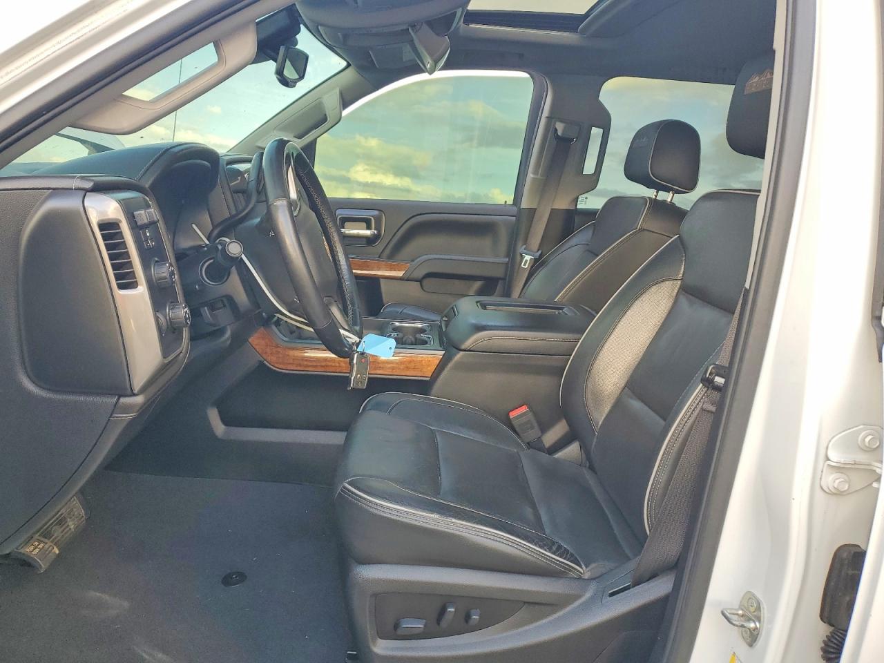 2019 CHEVROLET SILVERADO K2500 HIGH COUNTRY photo 7