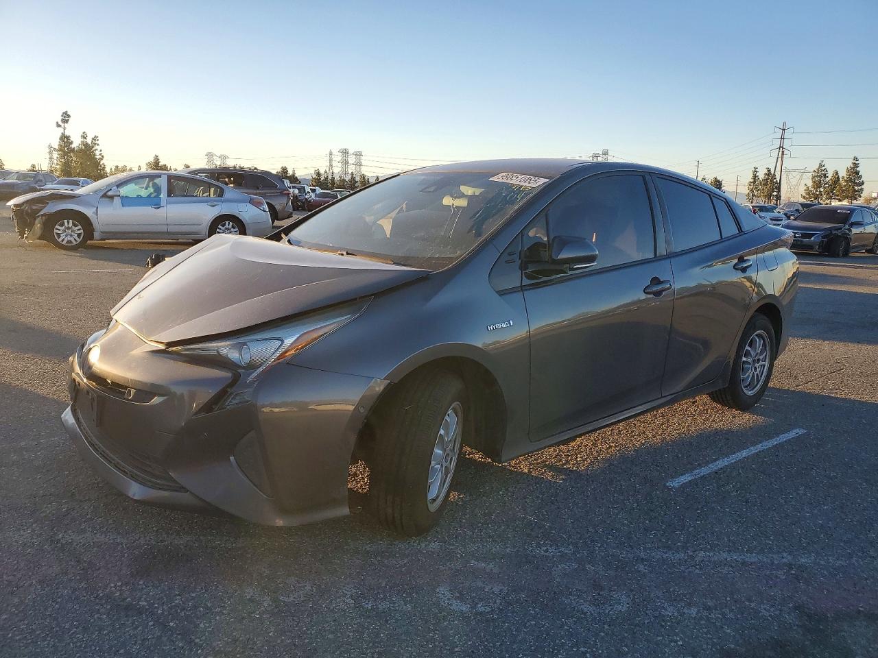 2018 TOYOTA PRIUS