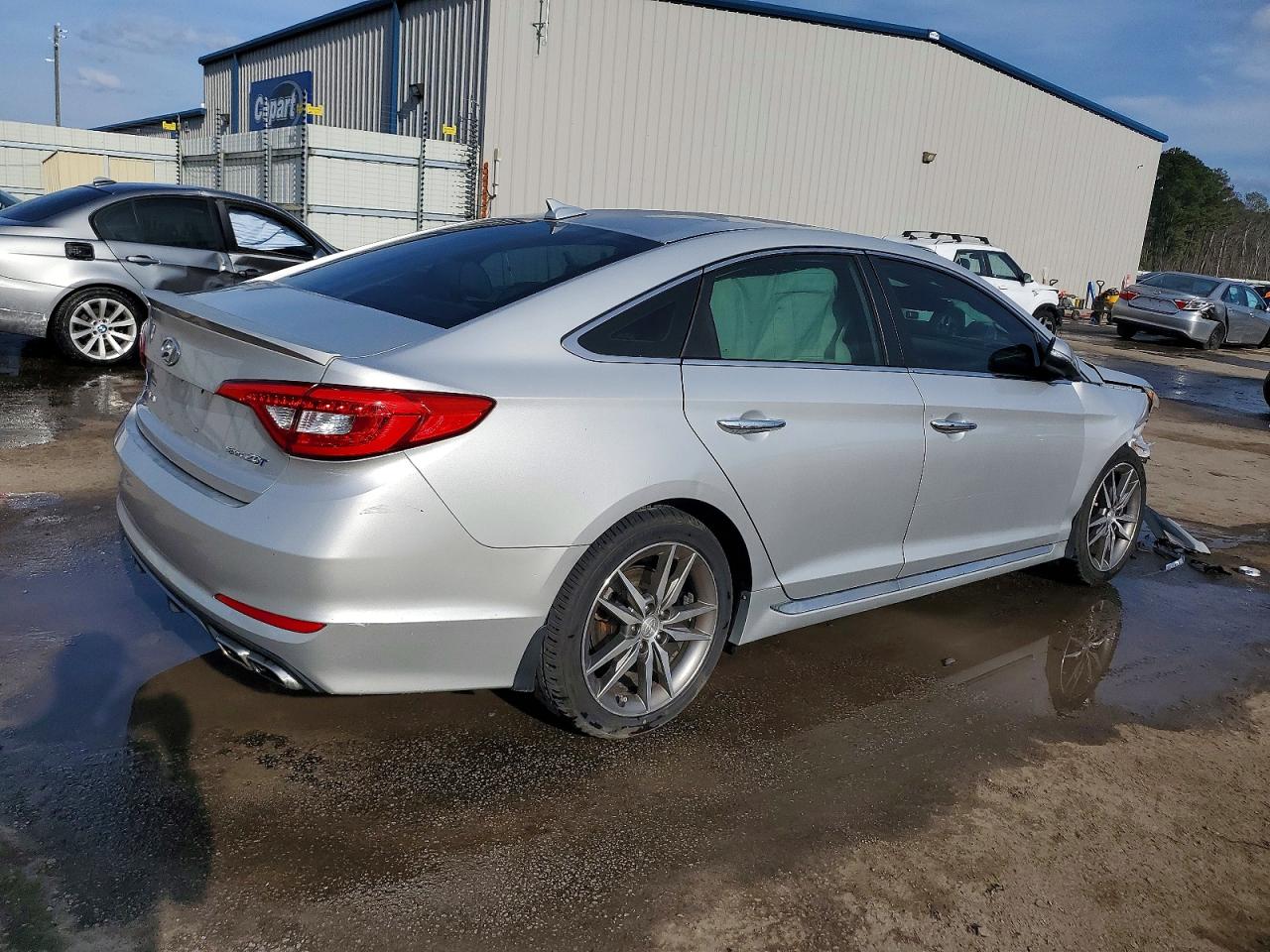 2015 HYUNDAI SONATA SPORT 2.0T photo 3