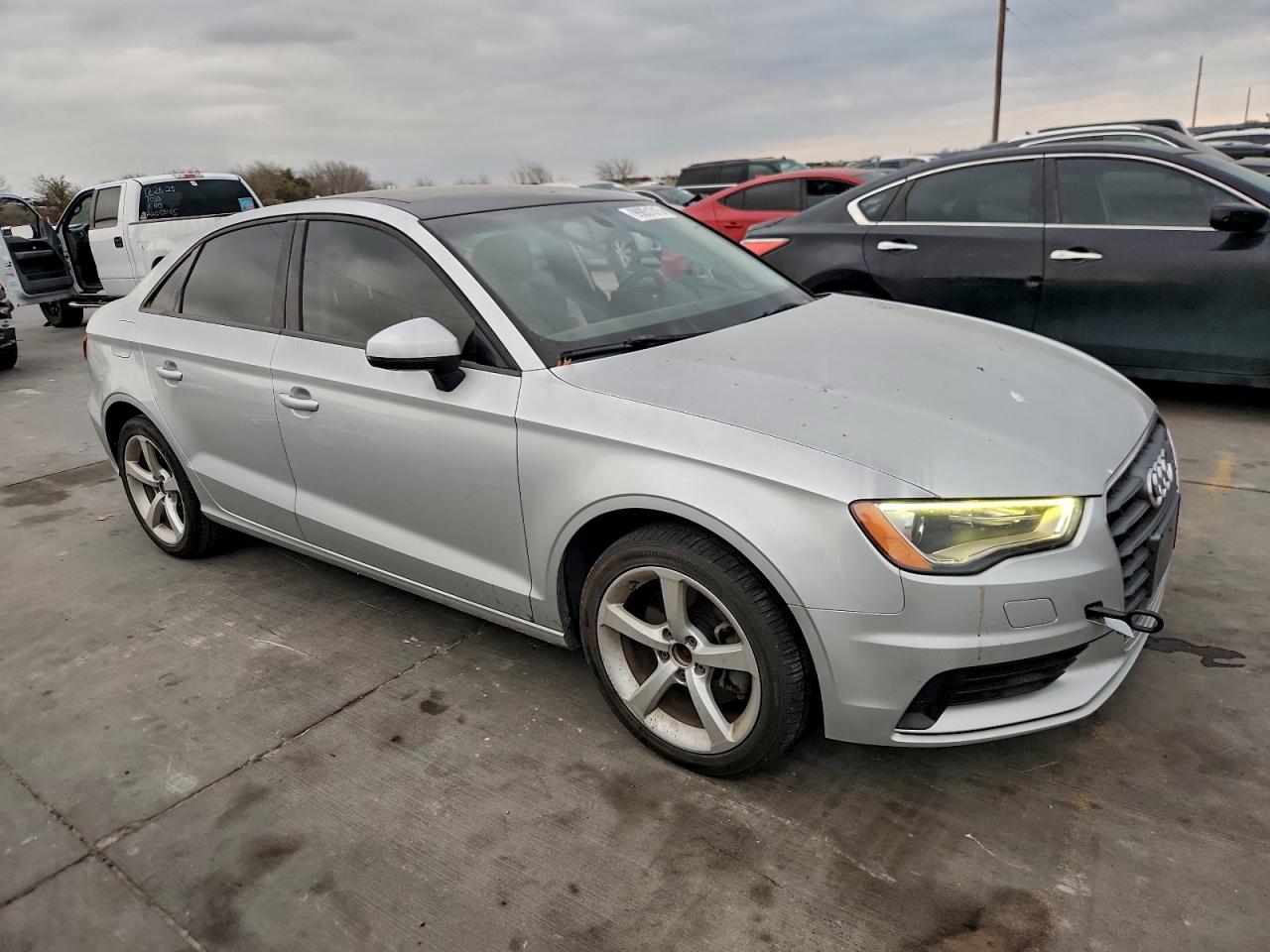 2015 AUDI A3 PREMIUM photo 4
