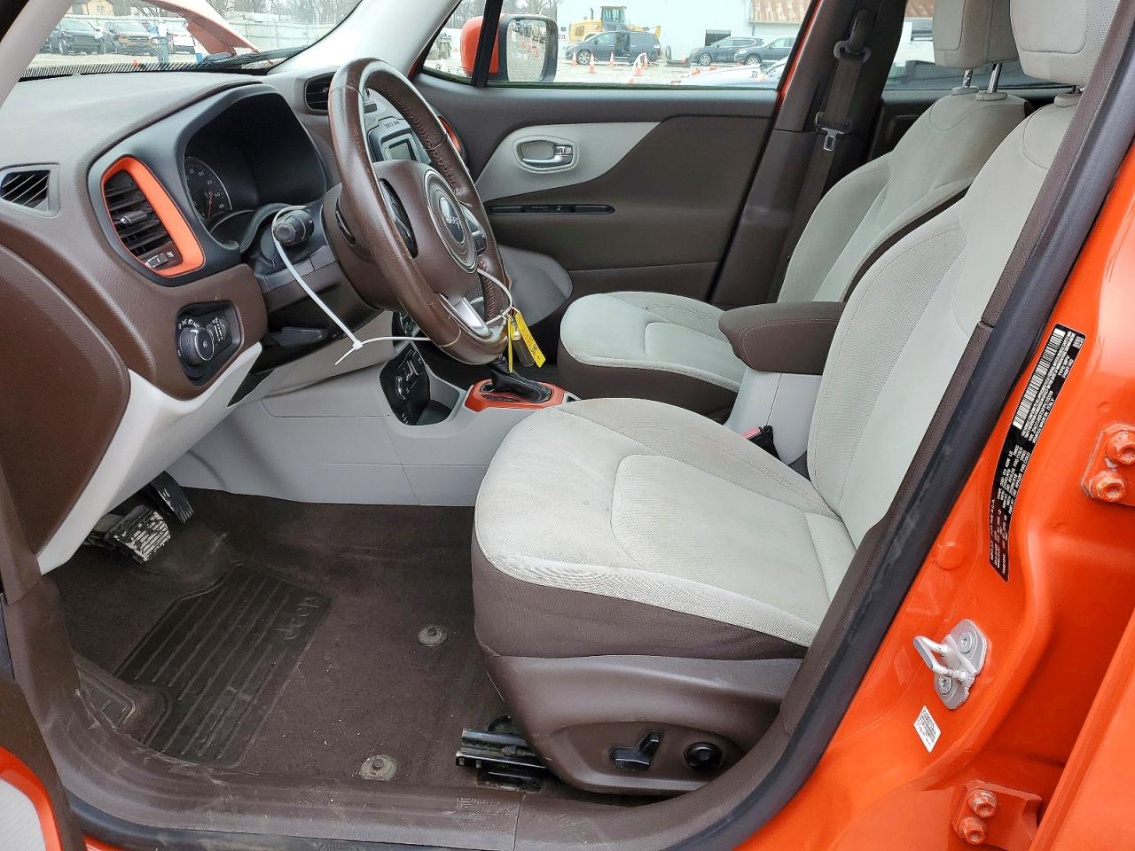 2015 JEEP RENEGADE LATITUDE photo 7