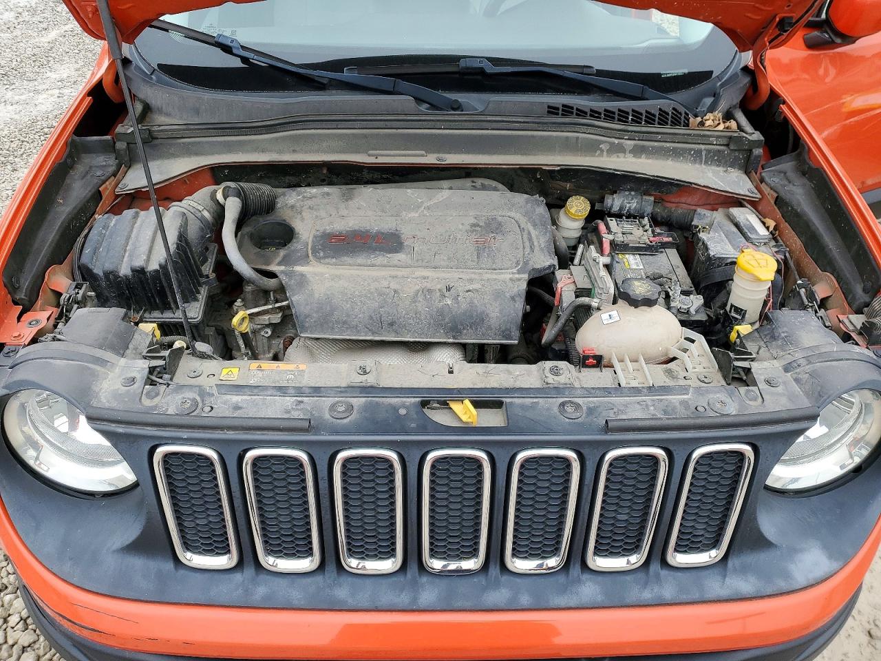 2015 JEEP RENEGADE LATITUDE photo 12