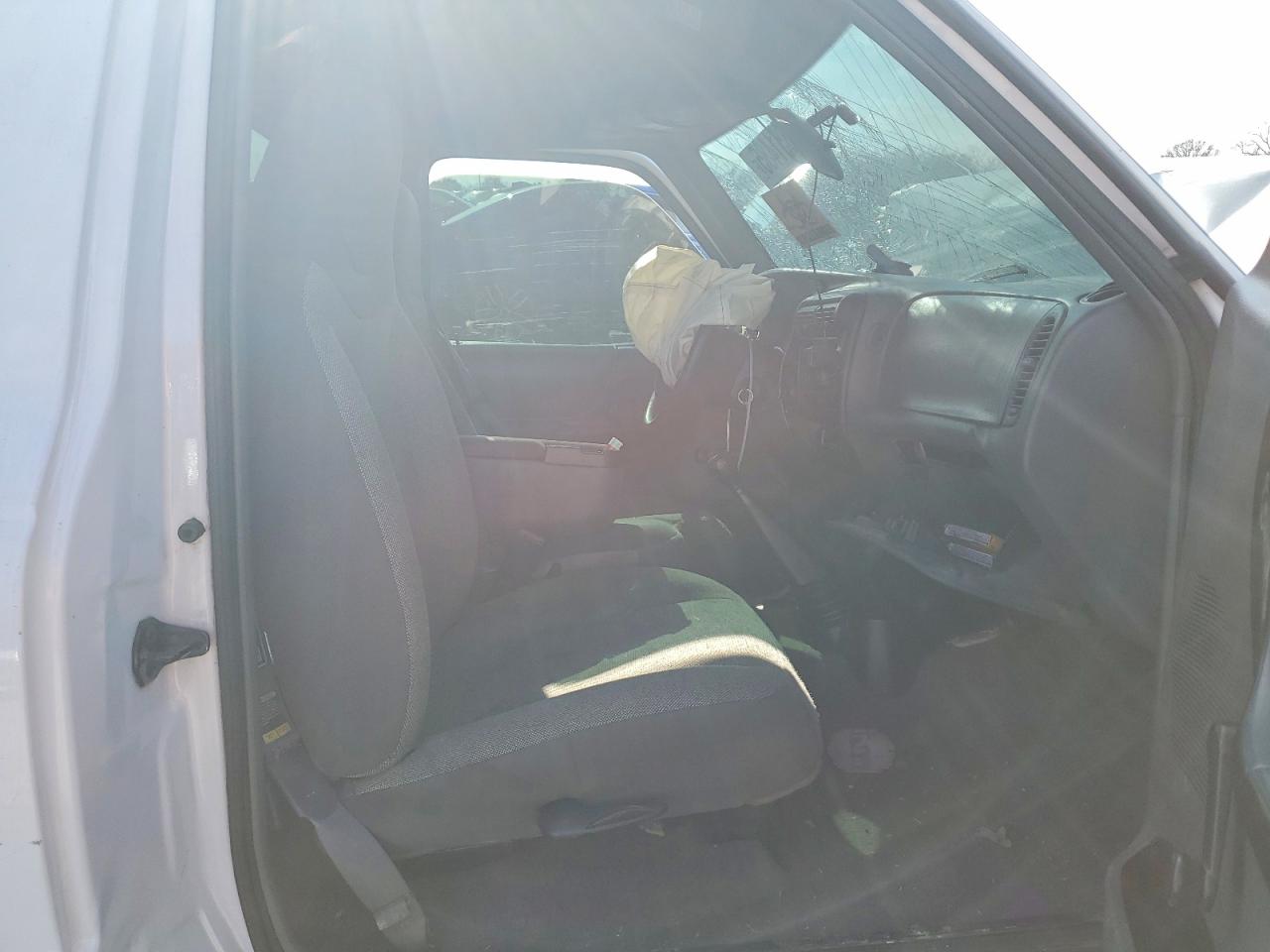 2002 FORD RANGER photo 13