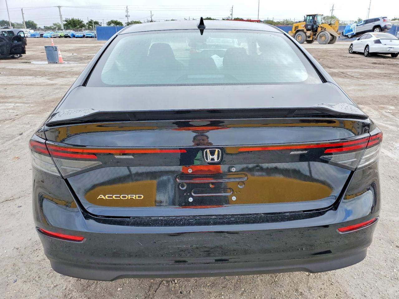 2025 HONDA ACCORD SE photo 11