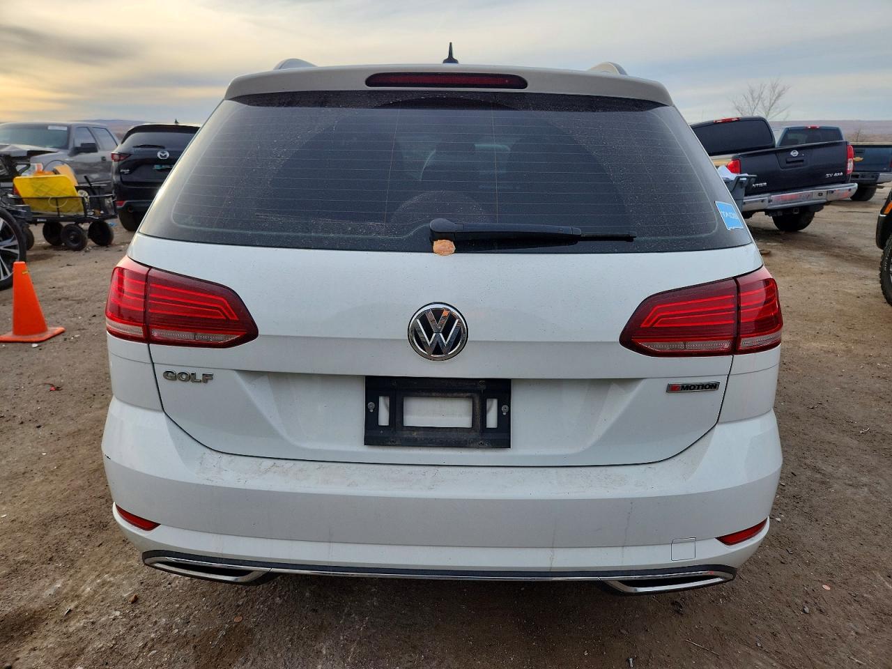 2019 VOLKSWAGEN GOLF SPORTWAGEN S photo 6
