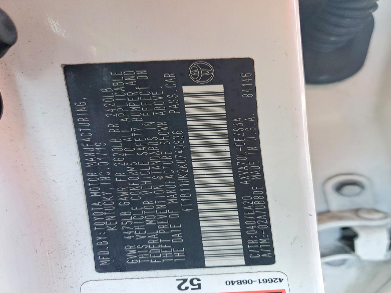 2019 TOYOTA CAMRY L photo 12