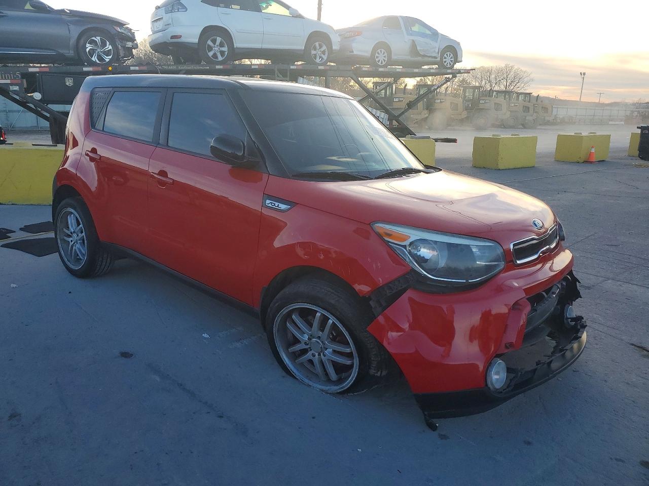 2016 KIA SOUL + photo 4