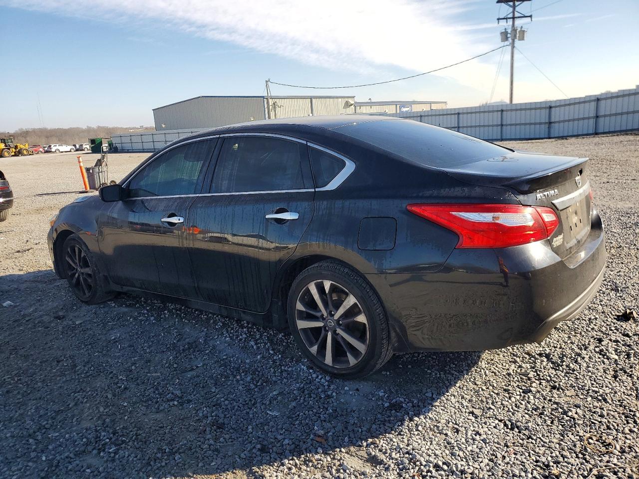 2016 NISSAN ALTIMA 2.5 photo 2